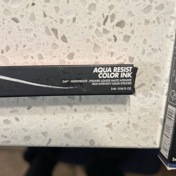Make Up For Ever aqua resist color ink. NEW IN BOX - Picture 2 of 5